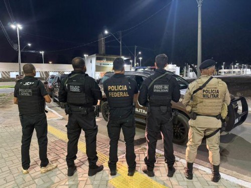 Polícia