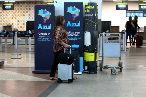Azul