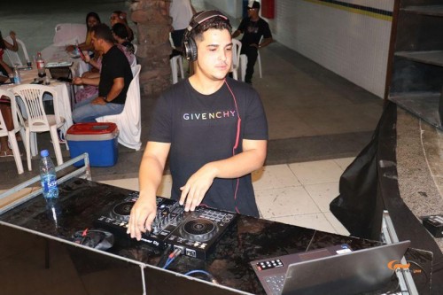CONFIRA