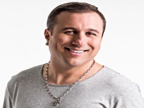 DJ