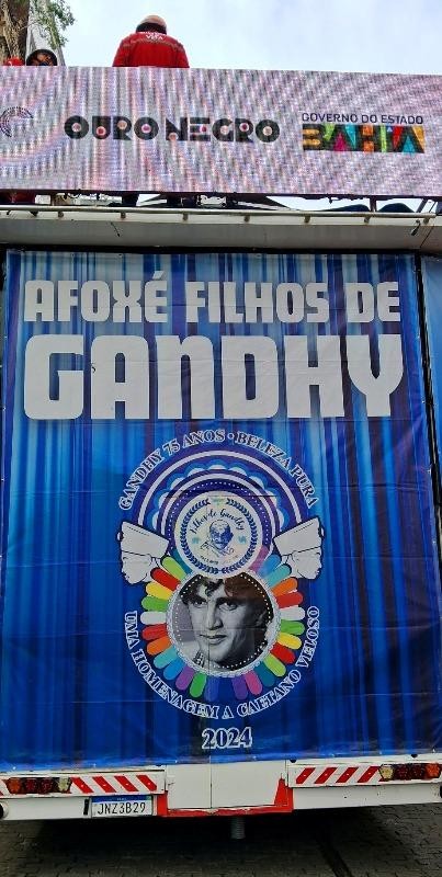 “É