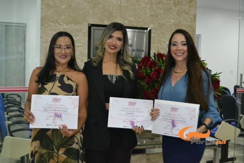 MULHERES