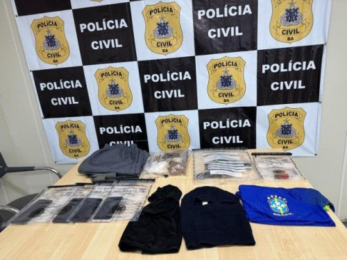 Polícia