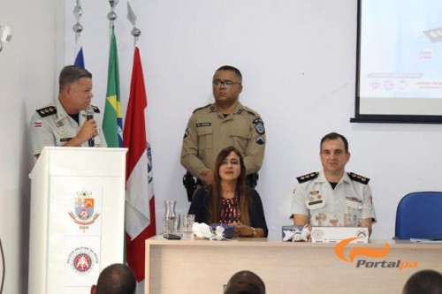 Policiais