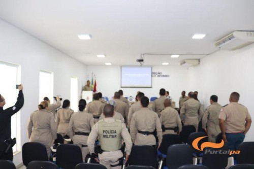 Policiais