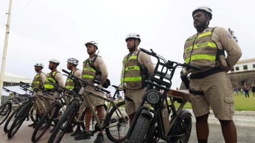 Policiamento Policiamento
