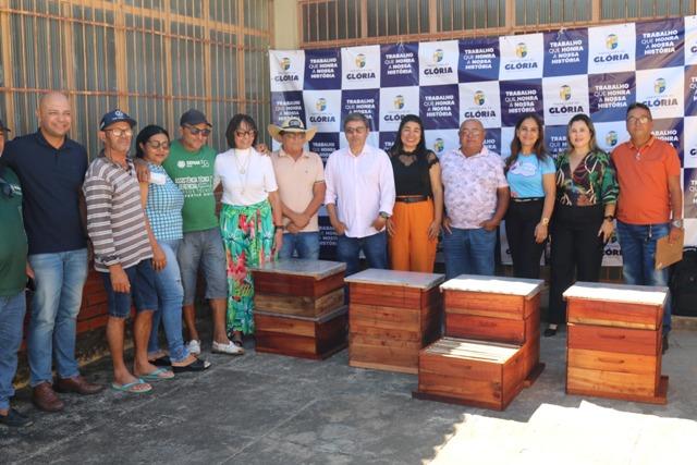Glória realiza o I Seminário de Apicultura com capacitações e fortalecimento do setor