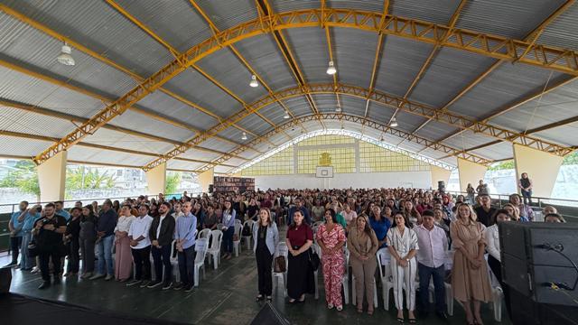 Prefeito Mário Galinho iniciou a capacitação de profissionais que foram aprovados no processo seletivo da Secretaria Municipal de Educação