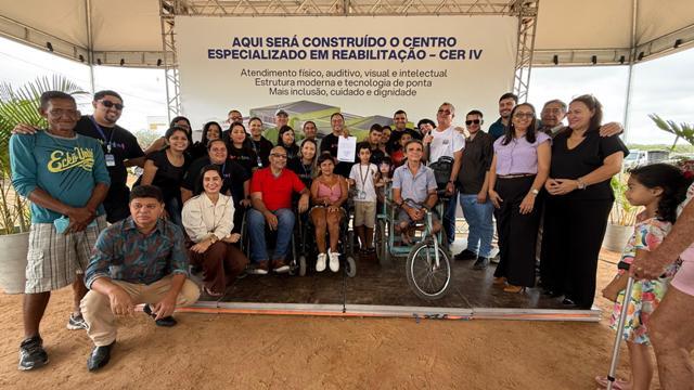 A Prefeitura de Paulo Afonso realizou, neste sábado (16), a assinatura da ordem de serviço para a construção do Centro Especializado em Reabilitação – CER IV, um importante avanço para a saúde e inclusão em nosso município
