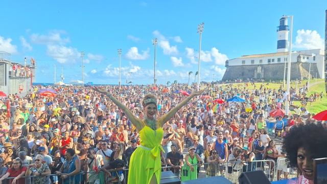 Salvador celebra diversidade no 22º Orgulho LGBT+ Bahia com homenagem à população idosa