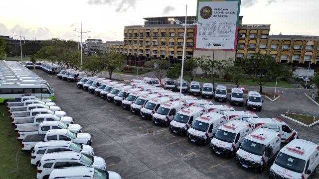 Governo do Estado anuncia novos investimentos na saúde regional e entrega 85 veículos durante o 2º Fórum dos Consórcios