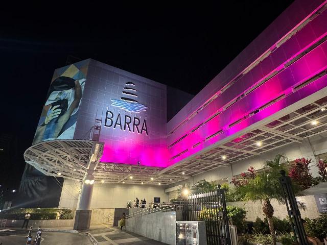 Outubro Rosa: Shopping Barra recebe nesta quinta-feira (30) projeto “Ligadas por Fios”