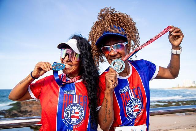 Corrida do Bahêa Sunset é realizada neste sábado (29), na nova orla de Salvador