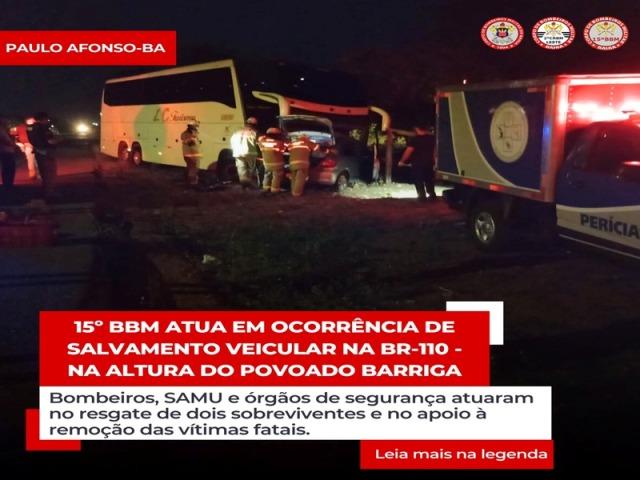 15º BBM atua em ocorrência de salvamento veicular na BR-110 - NA ALTURA DO POVOADO BARRIGA -Bombeiros, SAMU e órgãos de segurança atuaram no resgate de dois sobreviventes e no apoio à remoção das vítimas fatais