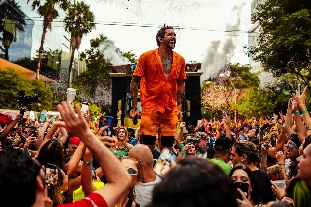 Banda EVA comanda a festa no Carnatal nesta sexta (05)