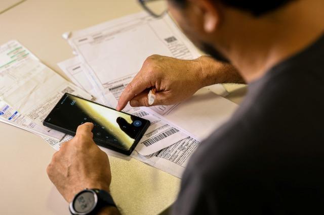 Contas de início de ano: como organizar o orçamento e garantir seus direitos na prática