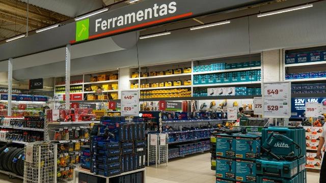 Reorganização de ambientes eleva demanda por ferramentas e itens funcionais