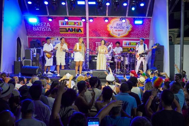 Álvaro Pinho (Alvinho), Brena Gonçalves e Indy se unem no Salvador de Ponta a Ponta para o show “De onde vem esse groove?”