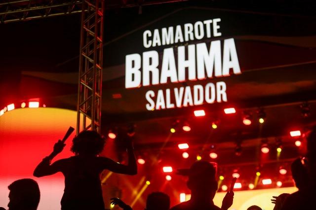 Primeira noite do Camarote Brahma Salvador esgota ingressos no Carnaval 2026