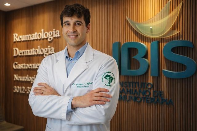 Queda de cabelo progressiva pode indicar alopecia androgenética e exige avaliação médica