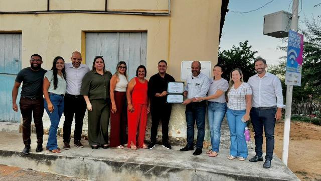 Conecta Bahia: conquista chega às comunidades após articulação da vereadora Evinha