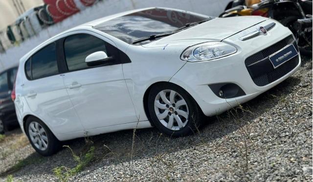 Feira de Santana e Juazeiro possuem leilões do Detran-BA com veículos conservados e sucatas aproveitáveis