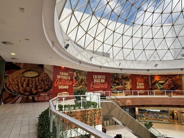 Outback Steakhouse chega ao Shopping Paralela