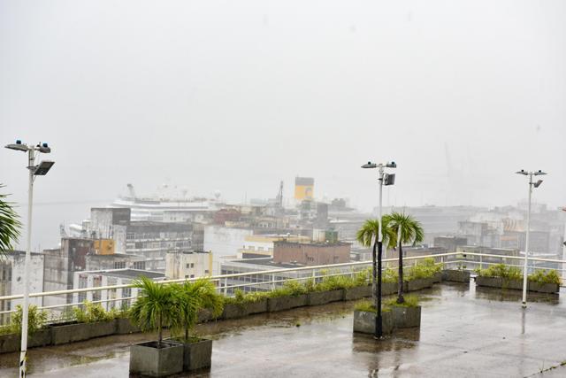 Por que chove mais em Salvador entre abril e junho? Meteorologistas da Codesal explicam fenômeno