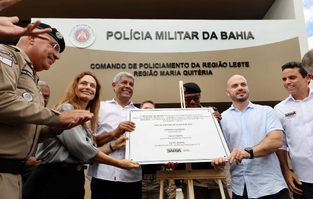 Governo da Bahia entrega obras de segurança, pavimentação e abastecimento de água em Andorinha