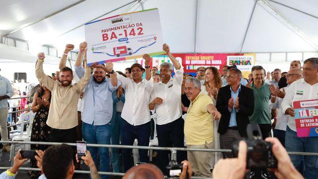 Governo do Estado entrega complexo policial, fortalece agroindústria e anuncia novos investimentos em Tapiramutá