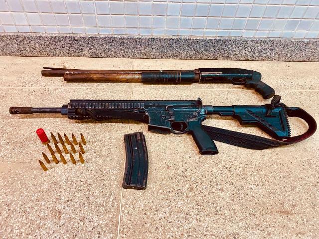 Ação conjunta da Polícia Militar resulta na apreensão do 55° fuzil do ano