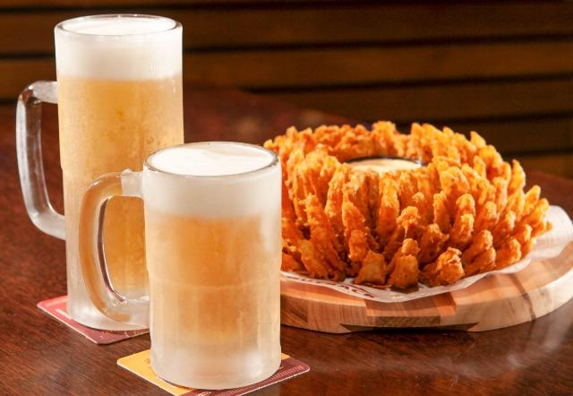 Billabong Hour do Outback promove clima ideal para comemorações e desconto de 50% em bebidas