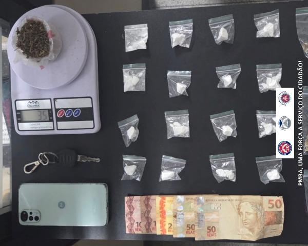 POLICIA MILITAR PRENDE HOMEM POR TRÁFICO DE DROGAS DURANTE AÇÃO DO MOTOPATRULHAMENTO EM PAULO AFONSO