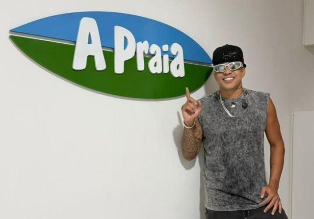 Renanzinho CBX se junta ao time de artistas da Praia Produções
