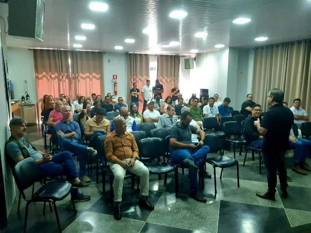 ‘Sindicato Itinerante’ chega a Feira de Santana com debate sobre impactos da Reforma Tributária no setor de combustíveis