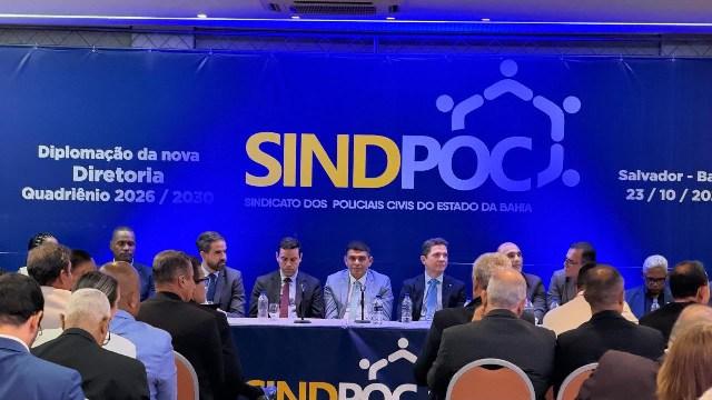 Escritório Ana Patrícia Dantas Leão prestigia posse da nova diretoria do Sindpoc