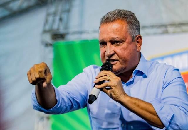 Rui Costa pede voto consciente e destaca avanços com Lula: “Votem pensando na Bahia”