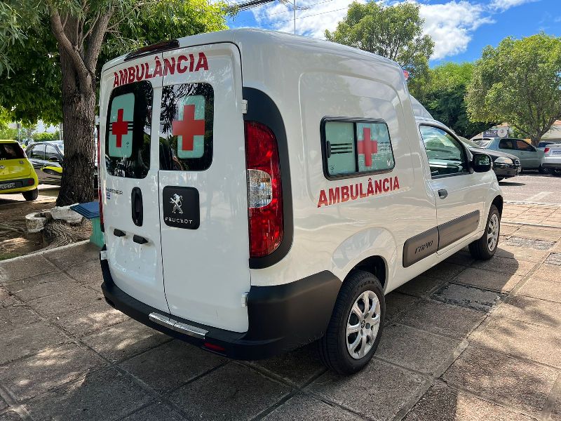 AMBULANCIA02