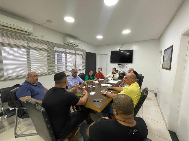 Reunião Marcondes e empresários de Raquel dos Teclados 2